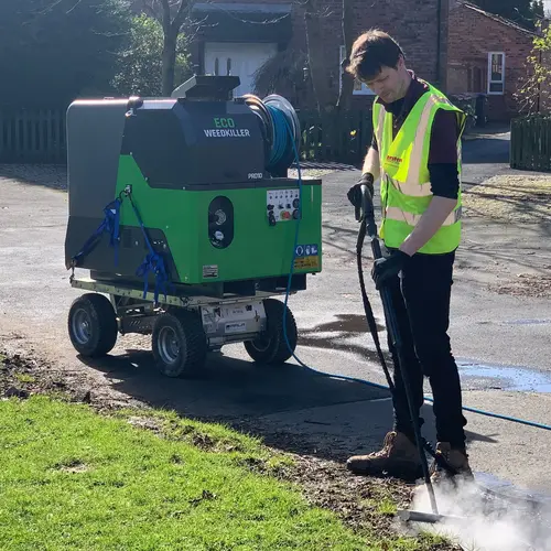 Vehicle-mounted Hot Water Weeder